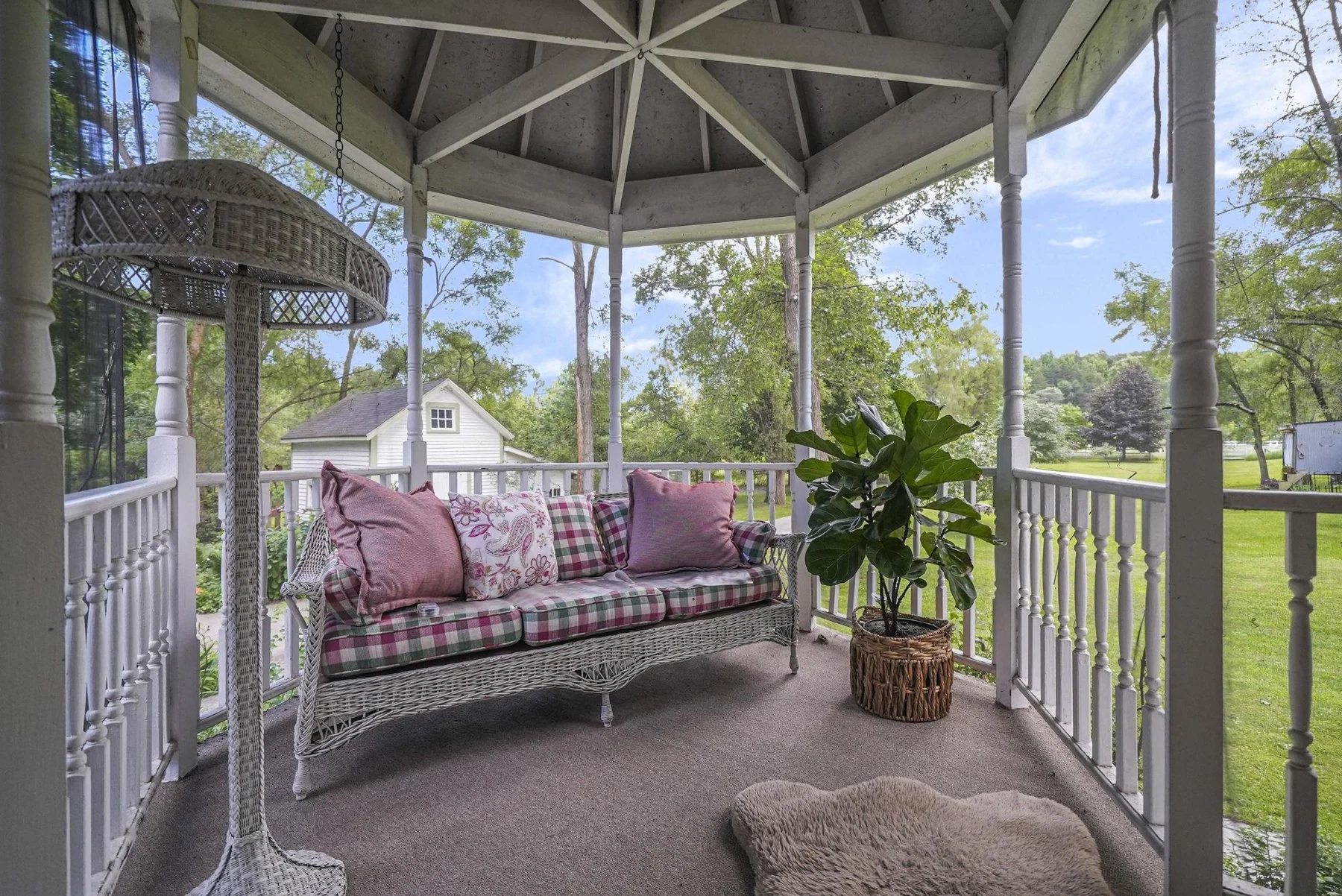 Covered porch swing